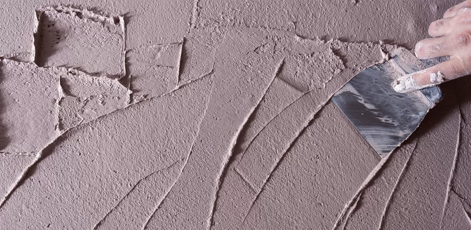 La ciencia detrás de la celulosa en el mortero de yeso